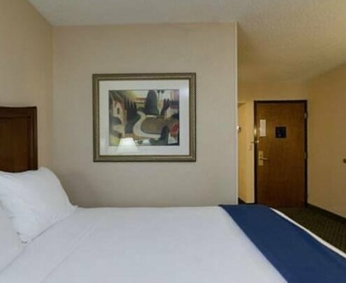 Holiday Inn Express Chicago-Downers Grove - Photo5