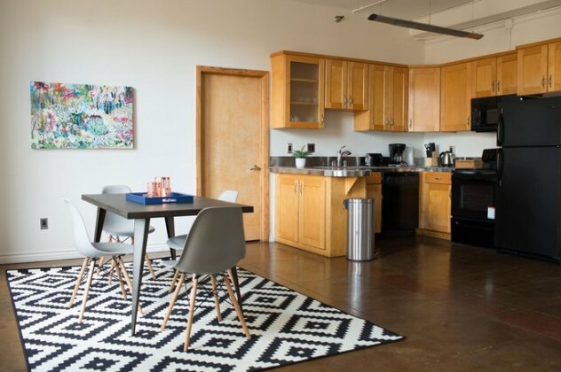 Central 1BR in DTLA by Sonder - Photo5
