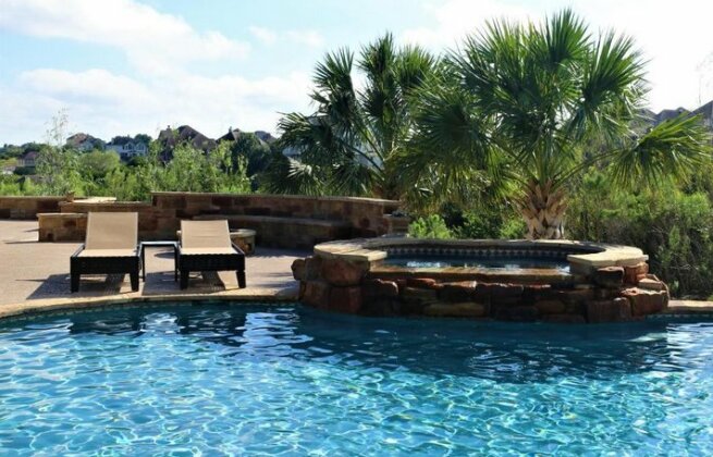 Hill Country Oasis - Photo4