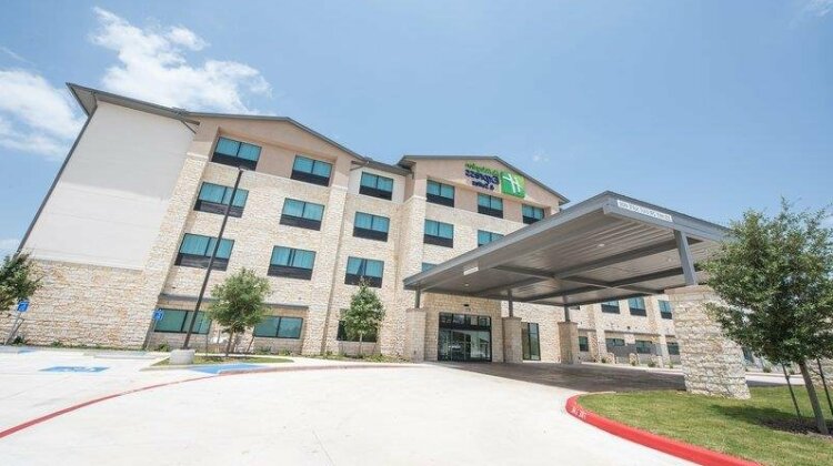 Holiday Inn Express & Suites - Dripping Springs - Austin Area - Photo3