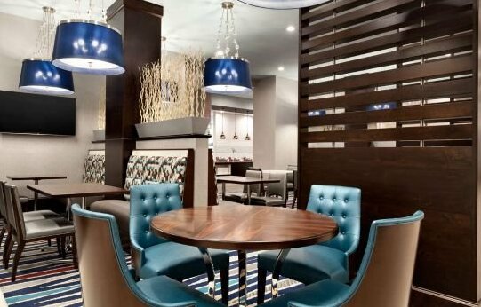 Embassy Suites by Hilton Atlanta NE Gwinnett Sugarloaf - Photo4
