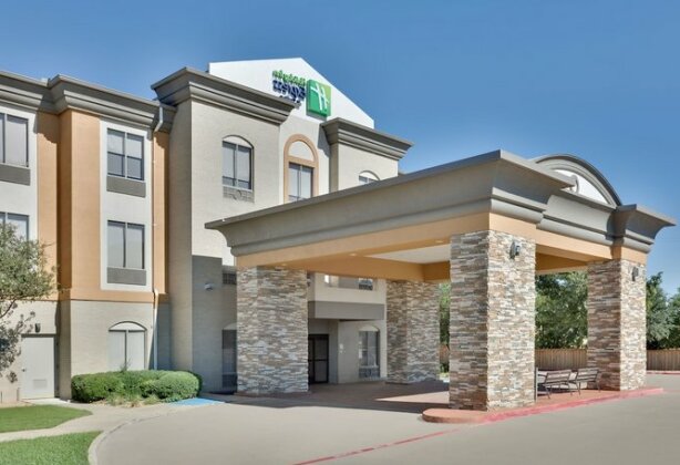 Holiday Inn Express Hotel & Suites Duncanville - Photo2