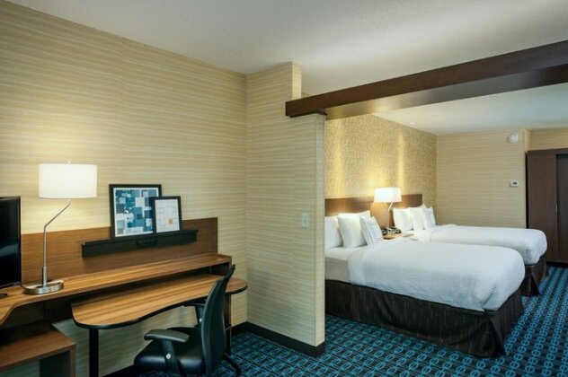 Fairfield Inn & Suites by Marriott Tacoma DuPont - Photo4