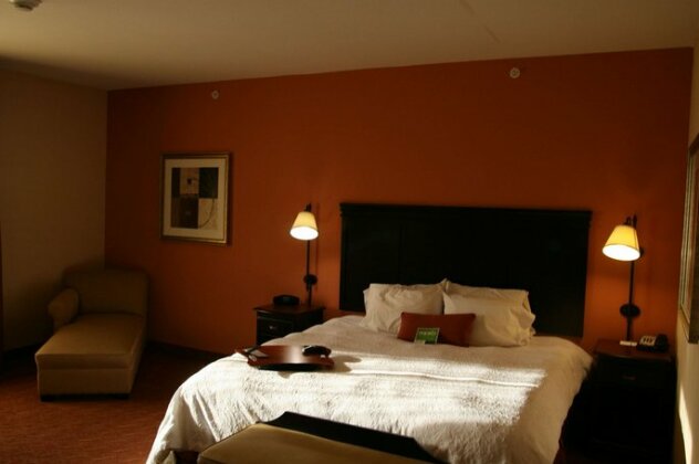 Hampton Inn & Suites Durant - Photo4
