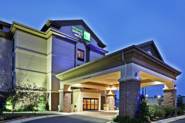 Holiday Inn Express Hotel & Suites Durant - Photo2