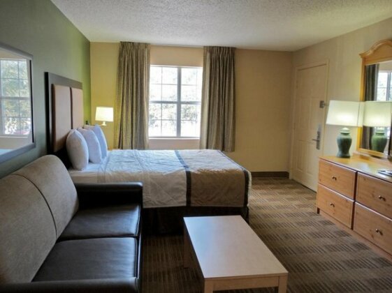 Extended Stay America - Raleigh - Research Triangle Park - Hwy 55 - Photo5