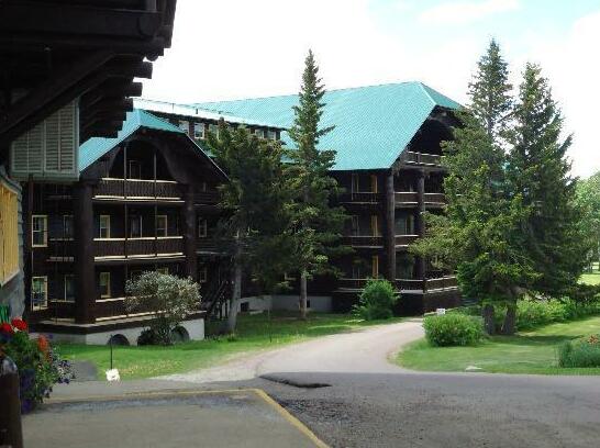 Glacier Park Lodge - Photo2