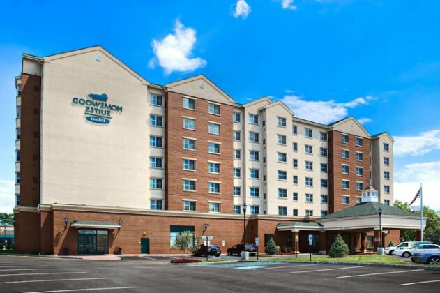 Homewood Suites by Hilton East Rutherford - Meadowlands NJ