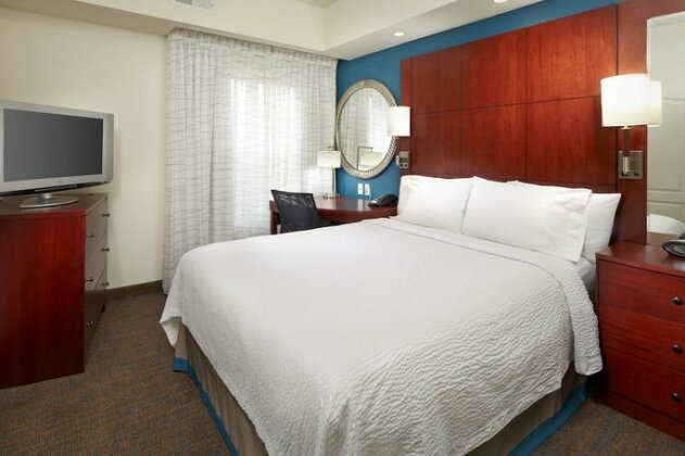 Residence Inn East Rutherford Meadowlands - Photo5