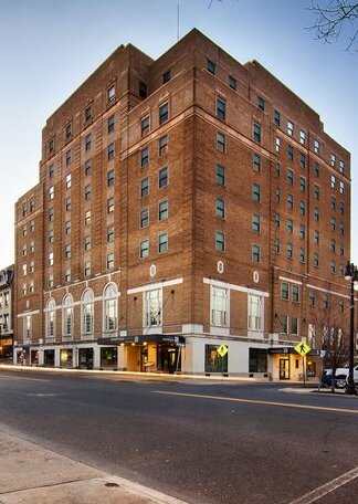 Grand Eastonian Hotel & Suites Easton