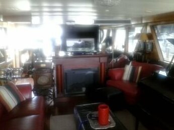 Chesapeake Nautical Cruises - Photo2