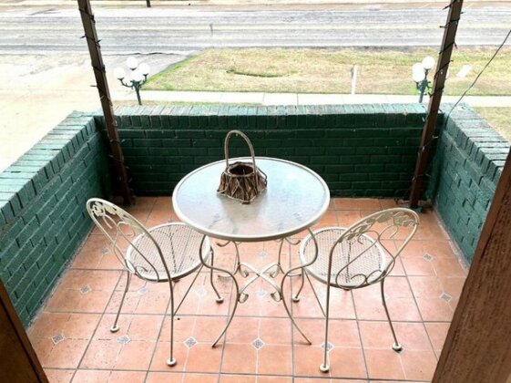 Edgewood Bed & Breakfast - Photo2