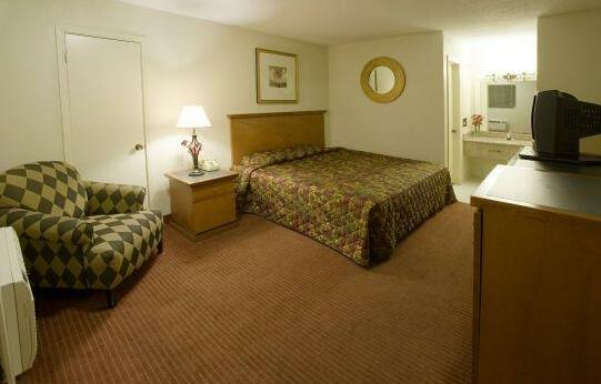 Americas Best Value Inn Edna - Photo3