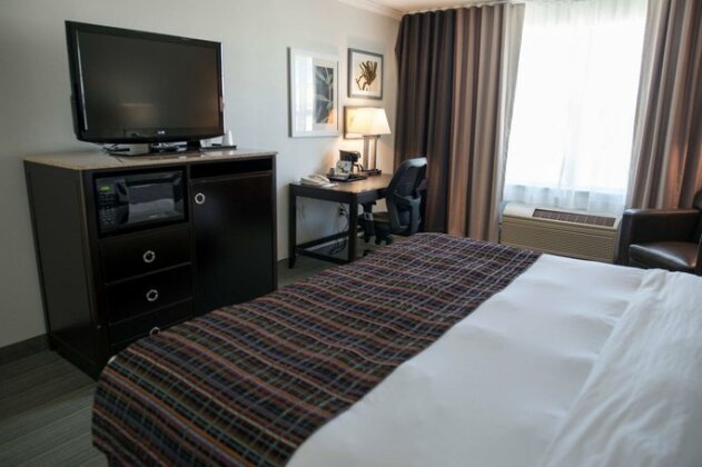 Country Inn & Suites by Radisson Effingham IL - Photo4