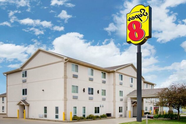 Super 8 Motel El Paso Illinois