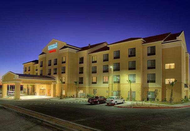 Fairfield Inn and Suites by Marriott El Paso - Photo2