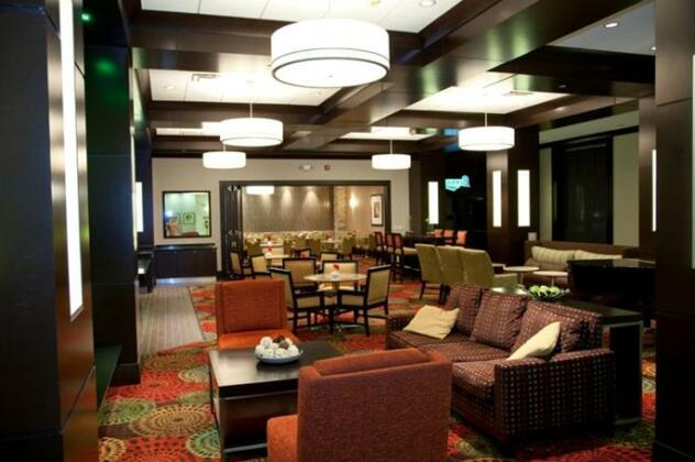 Holiday Inn Hotel & Suites Chicago Northwest - Elgin - Photo4
