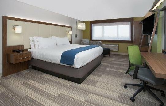 Holiday Inn Express & Suites - Elizabethtown North - Photo2