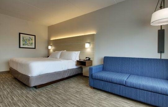 Holiday Inn Express & Suites - Elizabethtown North - Photo5