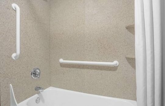 Days Inn by Wyndham Elko - Photo3