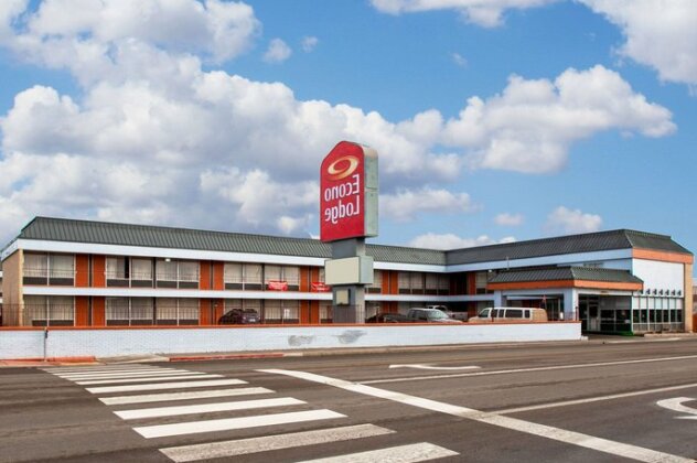 Econo Lodge Elko - Photo3