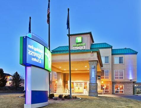 Holiday Inn Express Hotel & Suites Elko - Photo2