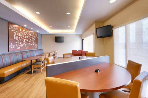 TownePlace by Marriott Suites Elko - Photo5