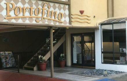 Portofino Beach Inn