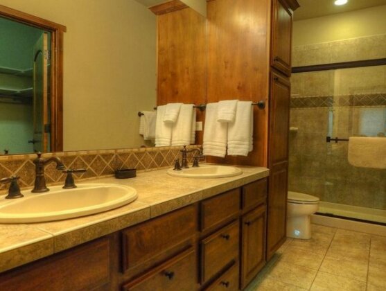 Eagle Pointe - 3 Br Townhouse - Photo3