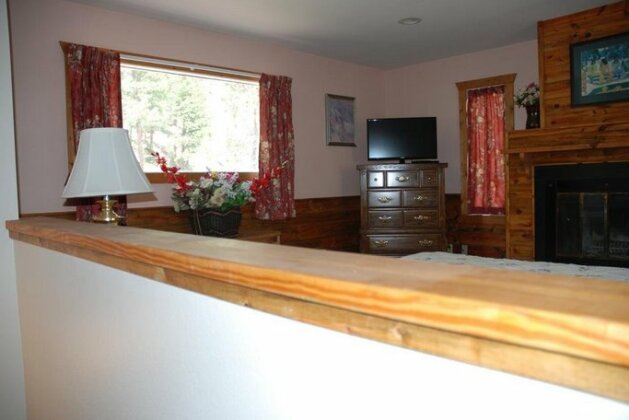 Loveland Heights Cottages - Photo4