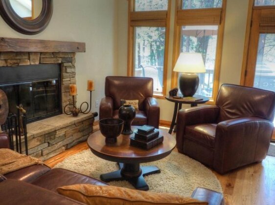 Luxury Rocky Mountain River Retreat - 3 Br Townhouse - Photo5