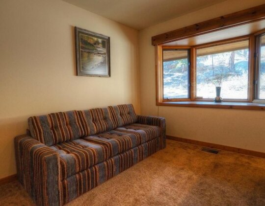 Stutzhaven in the Mountains - 2 Br Home - Photo3