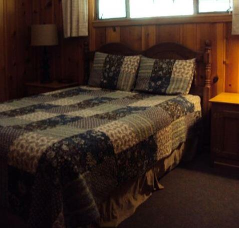 The Inn on Fall River & Fall River Cabins - Photo2