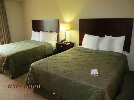 Boarders Inn & Suites by Cobblestone Hotels Evansville - Photo5