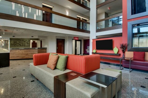 Drury Inn & Suites Evansville East - Photo2