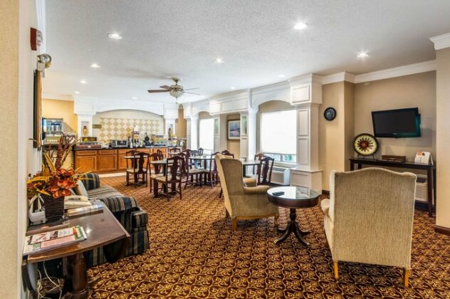 Quality Inn & Suites Evansville - Photo2
