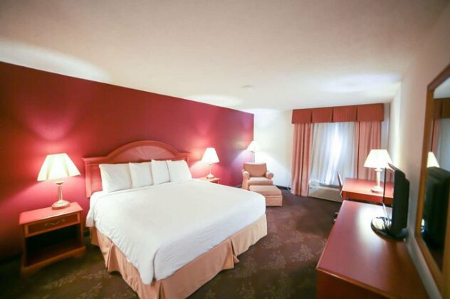 SureStay Plus Hotel by Best Western Evansville - Photo4