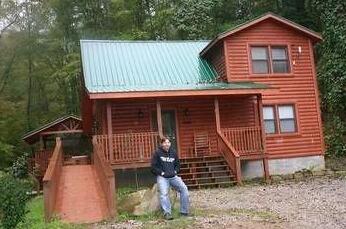 Harlan County Campground & Cabin Rentals - Photo2