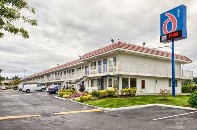 Motel 6 Everett South - Photo2