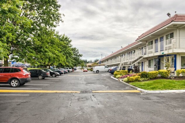Motel 6 Everett South - Photo4