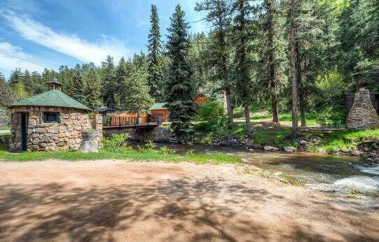 Colorado Bear Creek Cabins - Photo3