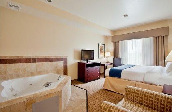 Holiday Inn Express Hotel & Suites Exmore - Eastern Shore - Photo5