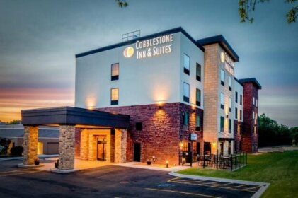 Cobblestone Inn & Suites - Fairfield Bay