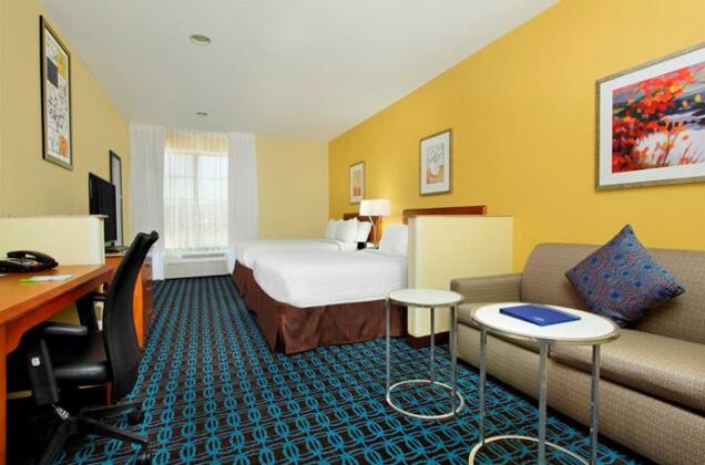 Fairfield Inn & Suites by Marriott Fairfield Napa Valley Area - Photo2