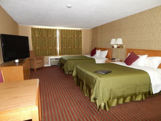 The Admiralty Inn & Suites - Photo4