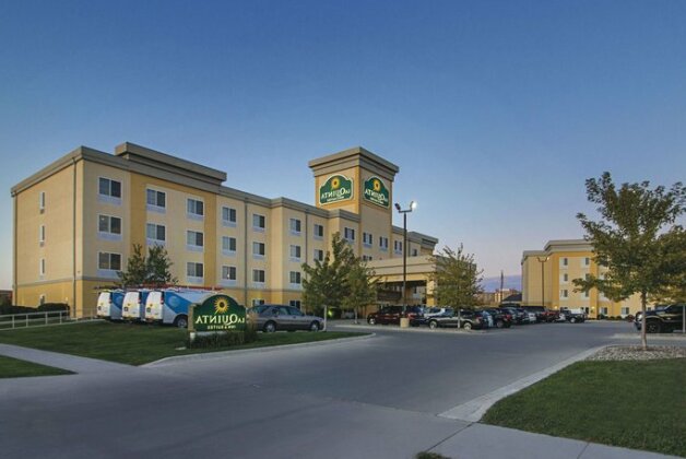 La Quinta Inn & Suites Fargo Medical Center - Photo2