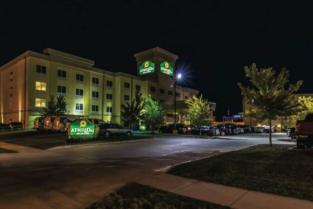 La Quinta Inn & Suites Fargo Medical Center - Photo4