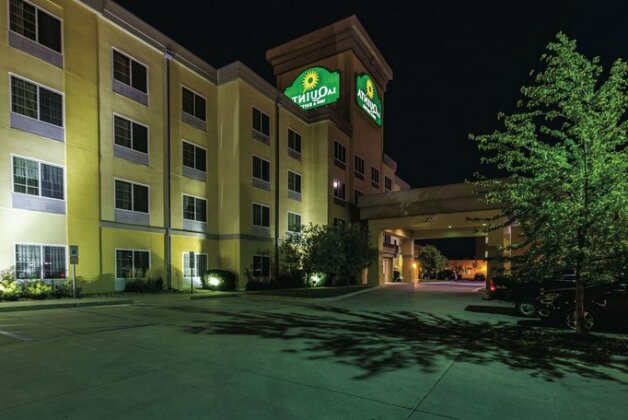 La Quinta Inn & Suites Fargo Medical Center - Photo5
