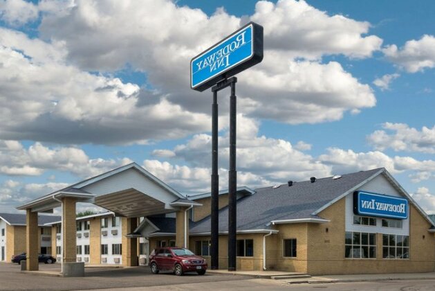 Rodeway Inn Fargo - Photo2