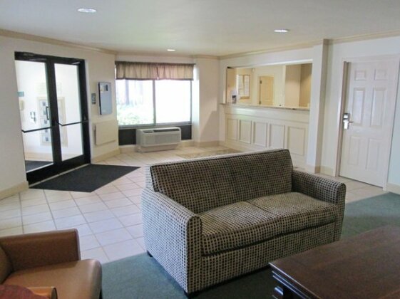 Extended Stay America - Dallas - Farmers Branch - Photo3